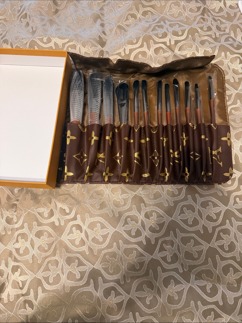 Luxury Brown Gold-Print Makeup Brush Set